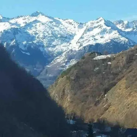 Vue Montagne דירה בארג'ס